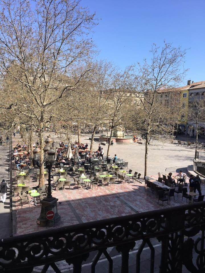 Place Carnot Carcassonne Exterior photo